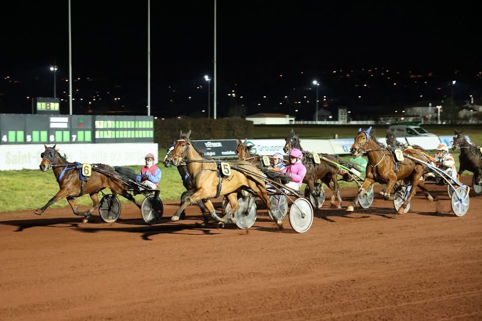 COURSES HIPPIQUES LUNDI 16 FEVRIER À SAINT-GALMIER